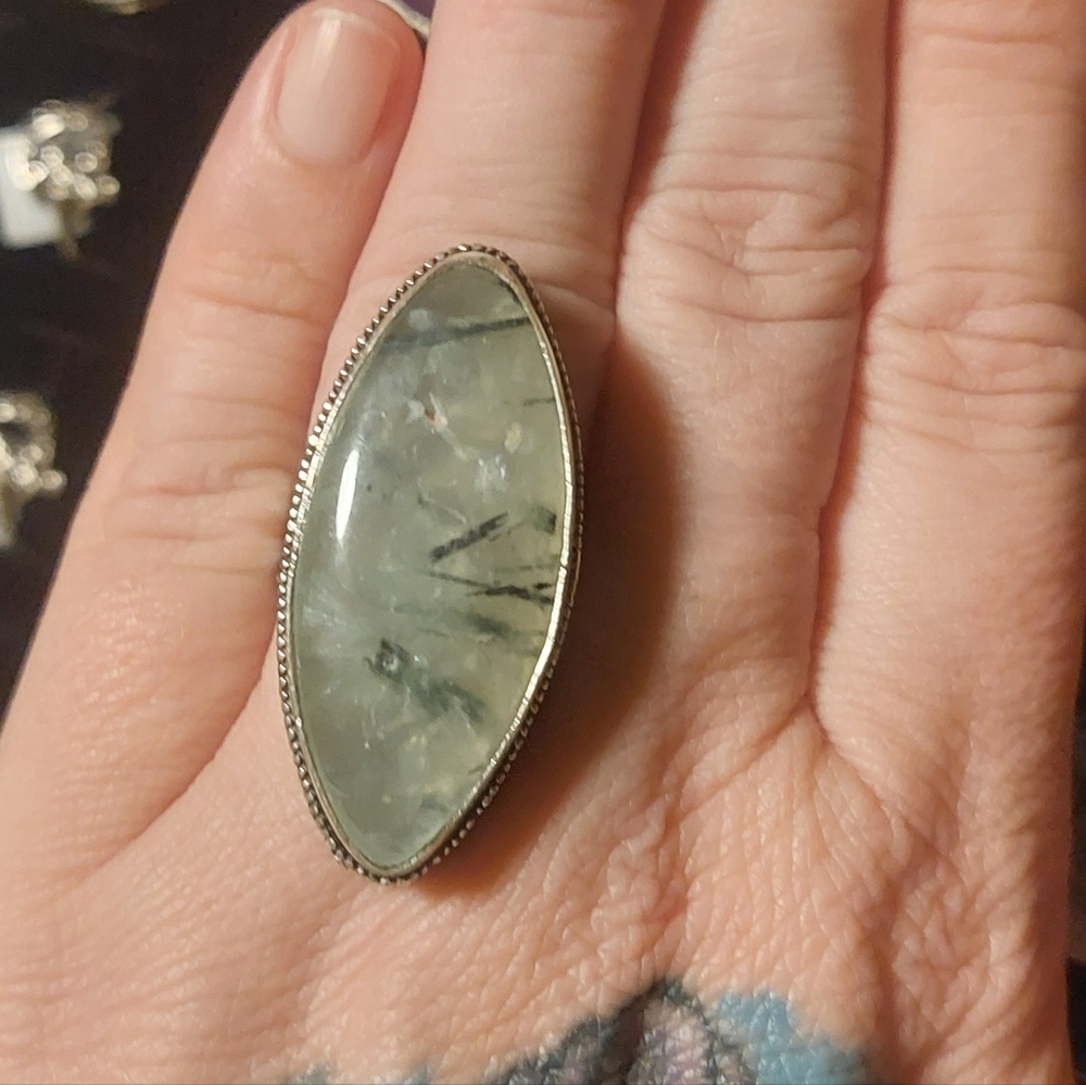 Moss Prenhite High Setting Ring Size 7 - Picture 4 of 6